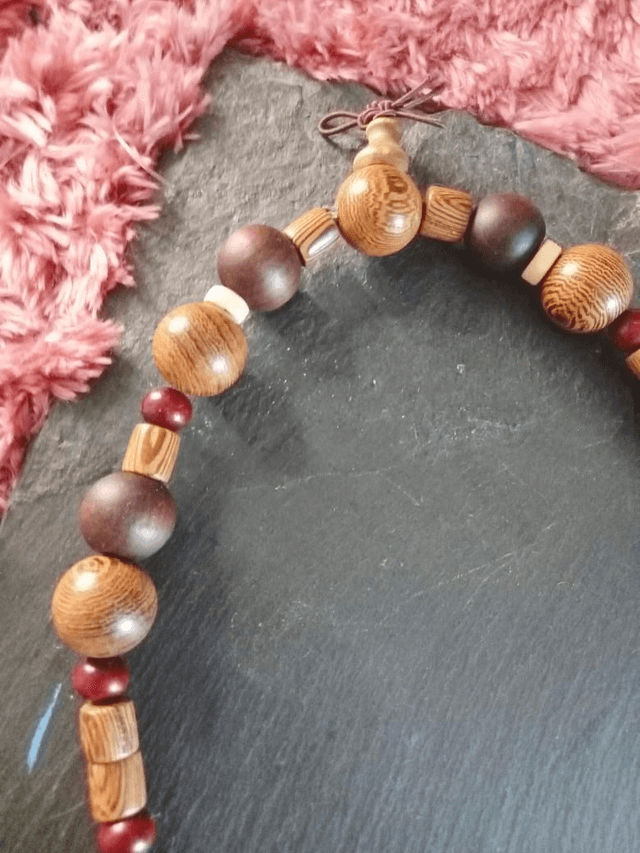 Mala en perles de bois 